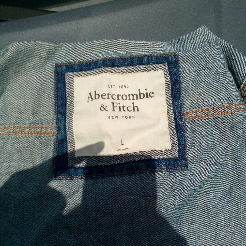 Jacket - Picture 4 of 5